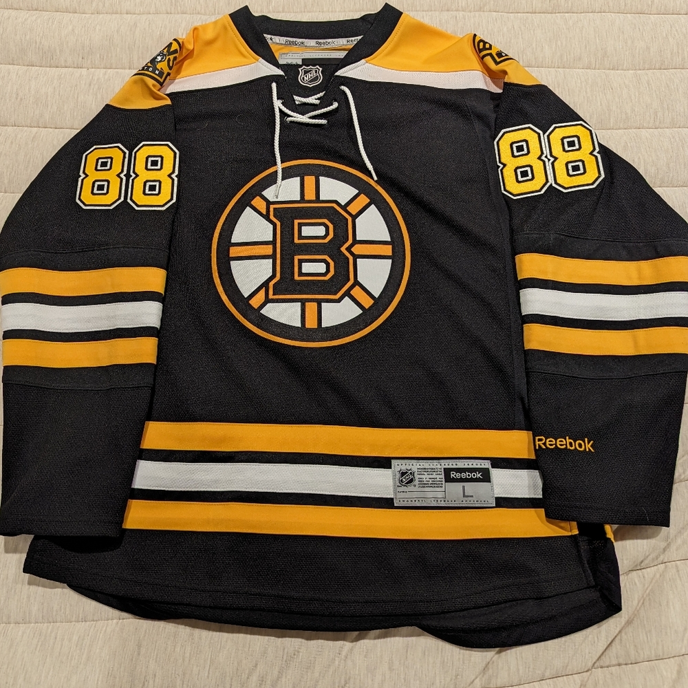 Authentic Bruins Jersey #88 Pastrnak